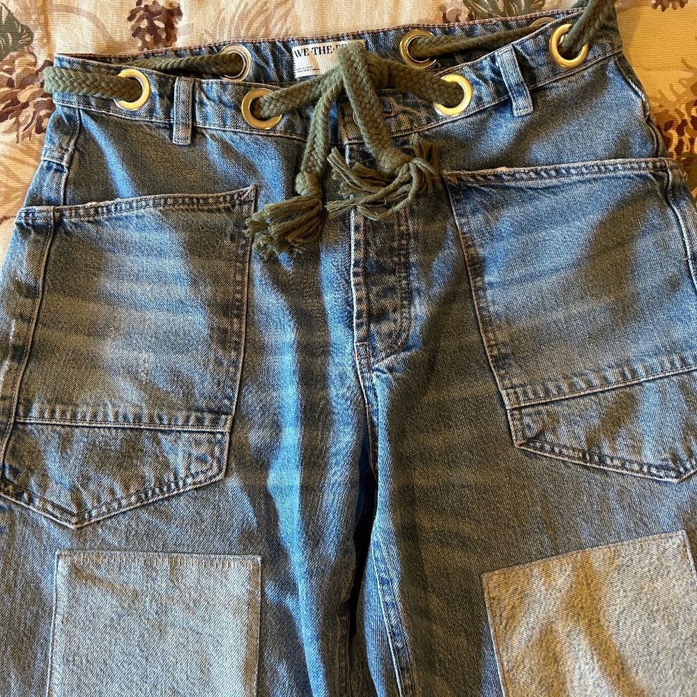 We The Free Blue barrel Jeans with Green Tie